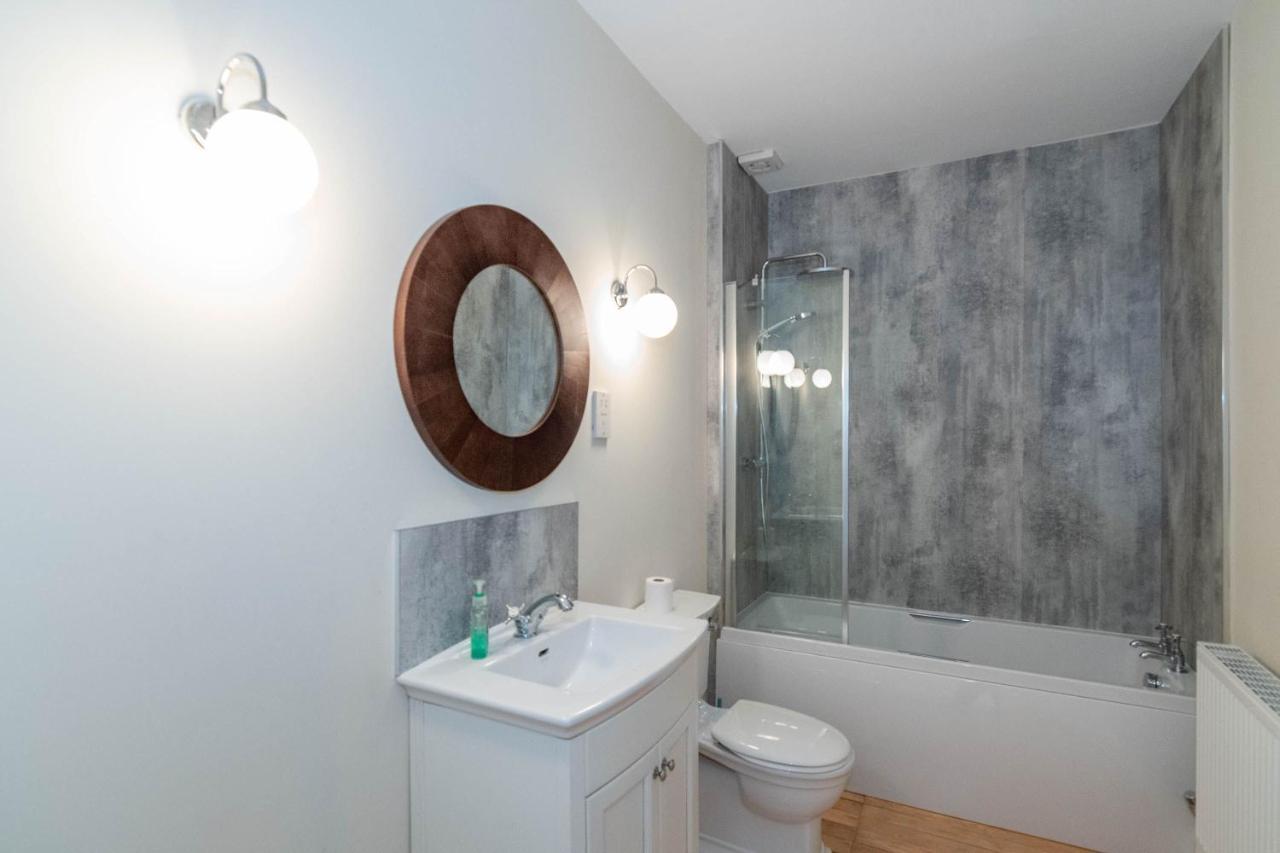 Rosebank House Blairgowrie - Sleeps 12, Games Rooms, Ev Point, Pets Welcome Blairgowrie and Rattray Eksteriør billede
